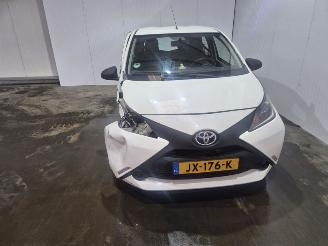 Toyota Aygo Aygo (B40), Hatchback, 2014 1.0 12V VVT-i picture 4