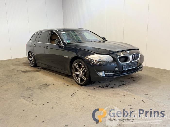 BMW 5-serie 5 serie Touring (F11), Combi, 2009 / 2017 530d xDrive 24V Blue Performance