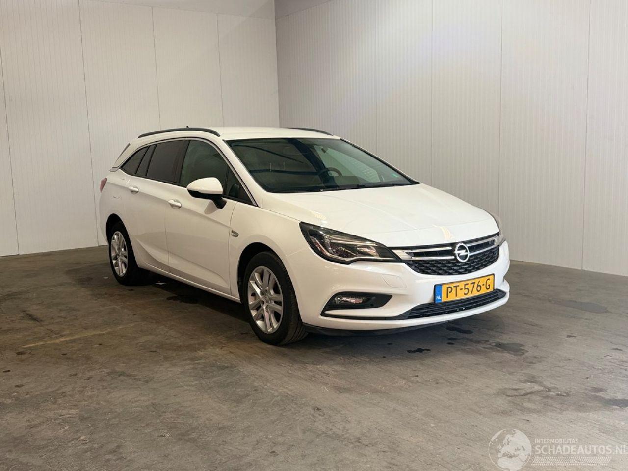 Opel Astra SPORTS TOURER 1.0 Business+