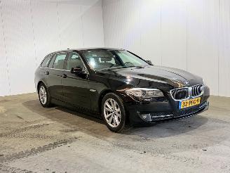 Schadeauto BMW 5-serie 520d Executive 2011/1
