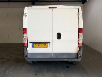 Peugeot Boxer 330 2.2 HDI L2H1 Profit+ picture 8