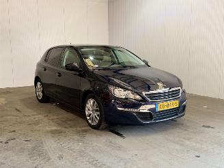 škoda osobní automobily Peugeot 308 1.2 PureTech Blue Lease Executive 2016/8