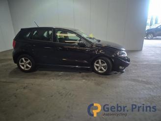 Vrakbiler auto Volkswagen Polo Polo V (6R), Hatchback, 2009 / 2017 1.0 TSI 12V BlueMotion 2016/1