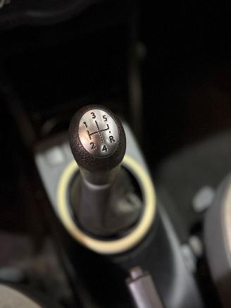 Renault Twingo 1.0 SCe Expression picture 13
