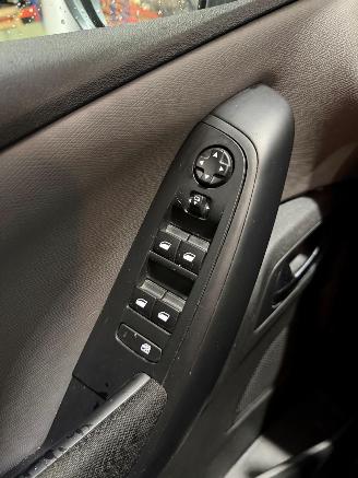 Citroën C4 PICASSO 1.6 HDi Intensive picture 15