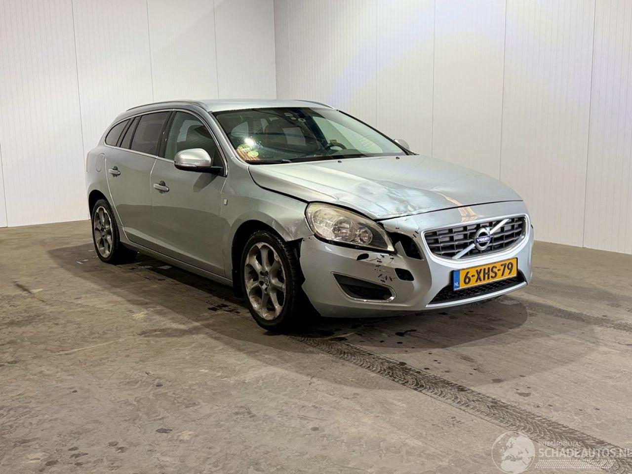 Volvo V-60 1.6 Drive R-Design
