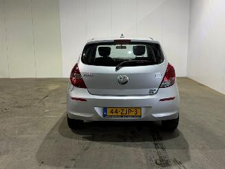 Hyundai I-20 1.2 i-Motion picture 8