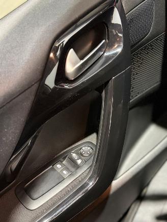 Peugeot 208 1.0 PureTech Access picture 15