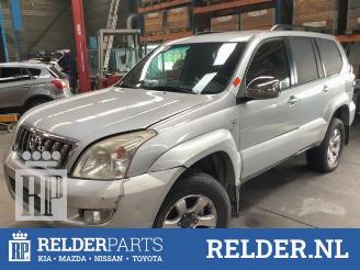 Dezmembrări autoturisme Toyota Landcruiser Land Cruiser (J12), Terreinwagen, 2002 / 2010 3.0 D-4D 16V 2003/6