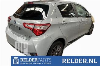 Toyota Yaris Yaris III (P13), Hatchback, 2010 / 2020 1.5 16V Hybrid picture 4