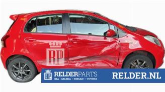Toyota Yaris Yaris II (P9), Hatchback, 2005 / 2014 1.0 12V VVT-i picture 3