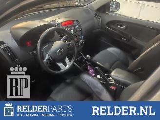 Kia Cee d Cee'd Sporty Wagon (EDF), Combi, 2007 / 2012 1.6 CRDi 115 16V picture 9