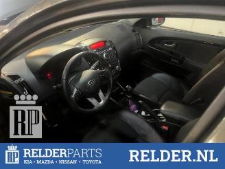 Kia Cee d Cee'd Sporty Wagon (EDF), Combi, 2007 / 2012 1.6 CRDi 115 16V picture 10