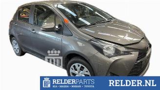 Auto da rottamare Toyota Yaris Yaris III (P13), Hatchback, 2010 / 2020 1.0 12V VVT-i 2018/10