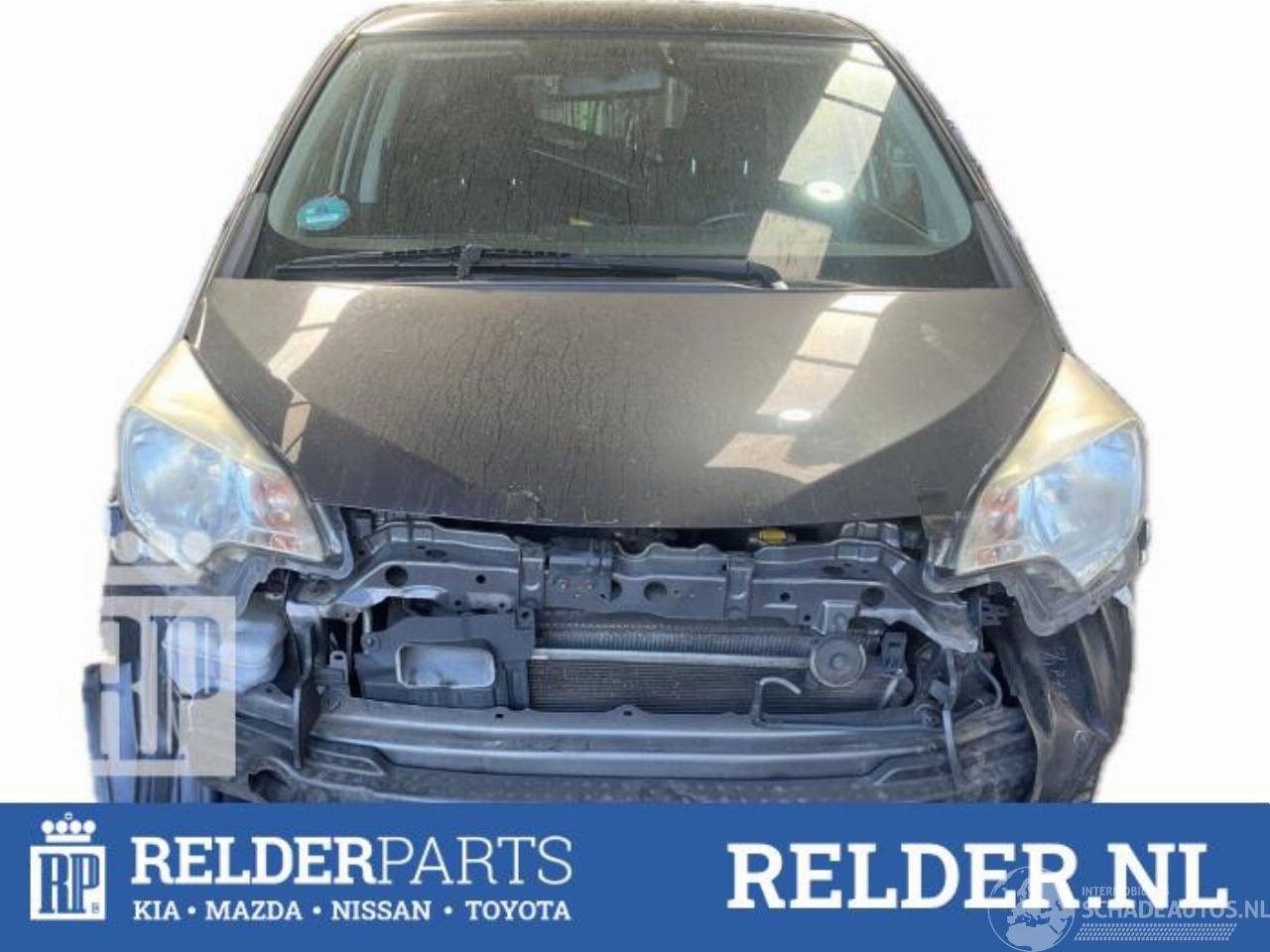 Toyota Verso S Verso S, MPV, 2010 / 2016 1.33 16V Dual VVT-I