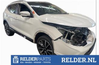 Auto incidentate Nissan Qashqai Qashqai (J11), SUV, 2013 1.2 DIG-T 16V 2014/10