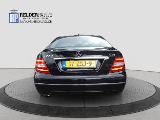 Mercedes C-klasse 220 CDI picture 4