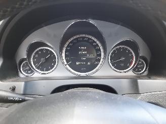 Mercedes E-klasse 260 CGI COUPE picture 11