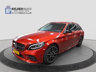 Voiture accidenté Mercedes C-klasse C 300 EQ  AMG LINE 190 KW 2018/9