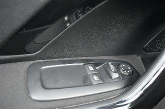 Peugeot 208 1.2 VVTI picture 22