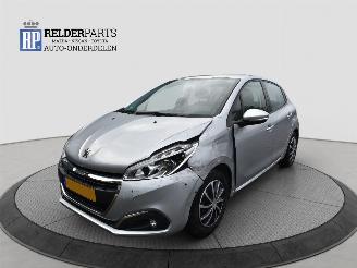 Auto incidentate Peugeot 208 1.2 VVTI 2016/9