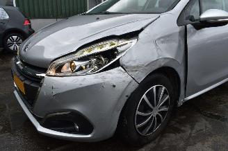 Peugeot 208 1.2 VVTI picture 21