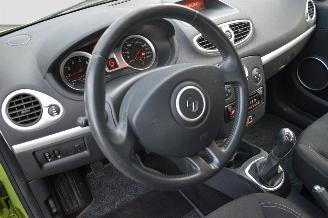 Renault Clio 1.2 16V picture 10