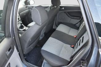 Ford Focus 1.6 16V picture 12