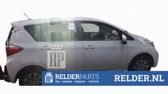 Toyota Verso S Verso S, MPV, 2010 / 2016 1.33 16V Dual VVT-I picture 6