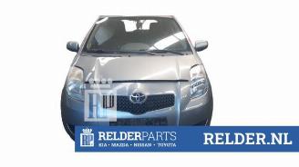 Uttjänta bilar auto Toyota Yaris Yaris II (P9), Hatchback, 2005 / 2014 1.3 16V VVT-i 2006/7