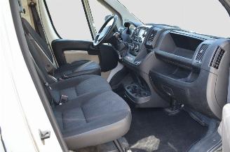 Peugeot Boxer 2.0  HDI picture 15