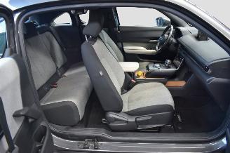 Mazda MX-30 E-SKY ACTIVE 145 picture 16