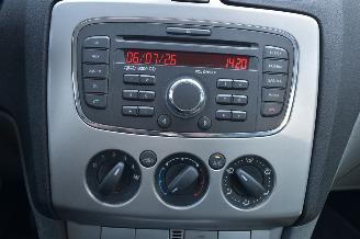 Ford Focus 1.6 16V picture 14