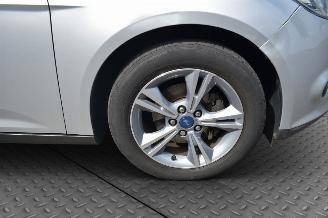 Ford Focus 1.0 TI VCT ECO BOOST picture 21