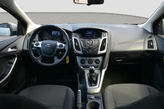 Ford Focus 1.0 TI VCT ECO BOOST picture 13