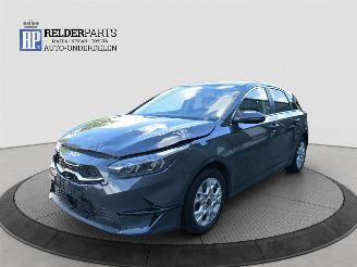 Vaurioauto  passenger cars Kia Ceed 1.0 T-GDI 2024/3