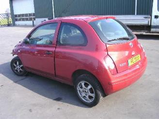 Nissan Micra 1.2 16v automaat picture 2