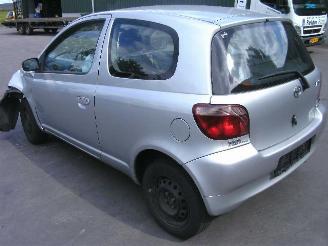 Toyota Yaris 1.4 d4-d picture 2
