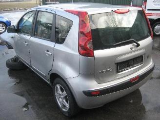 Nissan Note 1.4 16 v picture 2