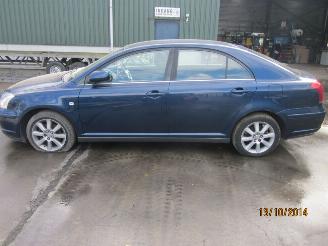 Toyota Avensis 1.8 16v picture 2