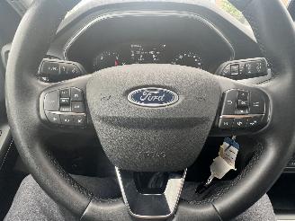 Ford Focus 1.0 EcoBoost Hybrid Connected | picture 11