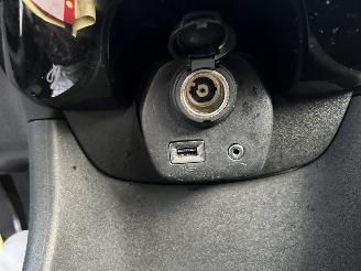 Citroën C1 1.0 VTi Feel picture 15