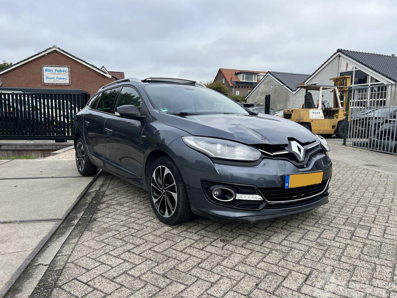 Renault Mégane 1.2 TCe Bose | PANO AUTOMAAT!!