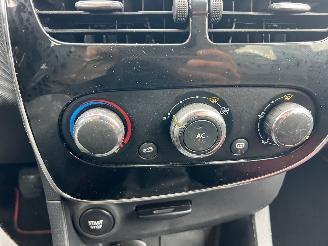 Renault Clio 0.9 TCe Expression 171.870 KM!! picture 23