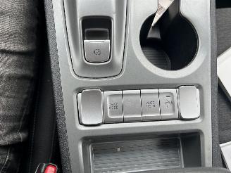 Hyundai Kona EV Fashion 64 kWh lichte schade ! picture 24