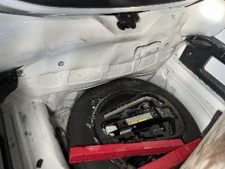Volkswagen Up! 1.0 BMT move up! | 57.363 KM!! picture 14