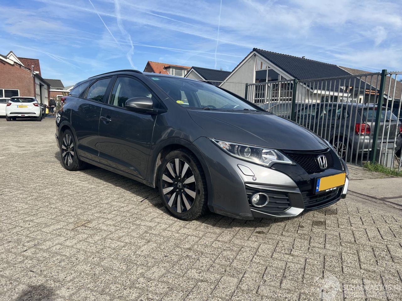 Honda Civic TOURER 1.6D Elegance Business 1stOWNER