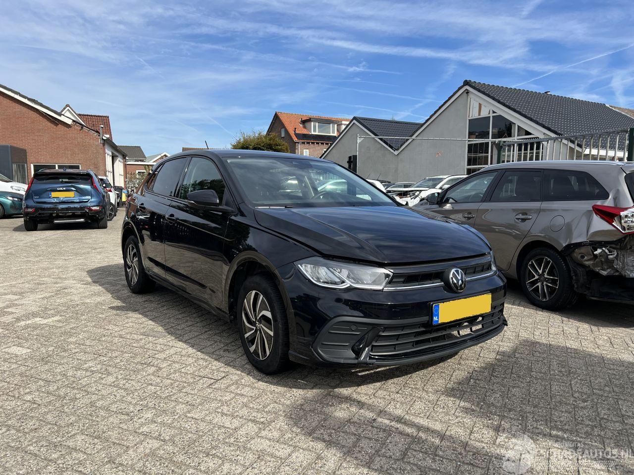 Volkswagen Polo 1.0 TSI Life Edition 43.433  MOTOR DEFECT !