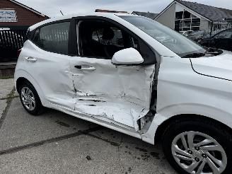 Hyundai I-10 1.0 CARPLAY 28.859 KM!! picture 23