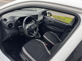 Hyundai I-10 1.0 CARPLAY 28.859 KM!! picture 11